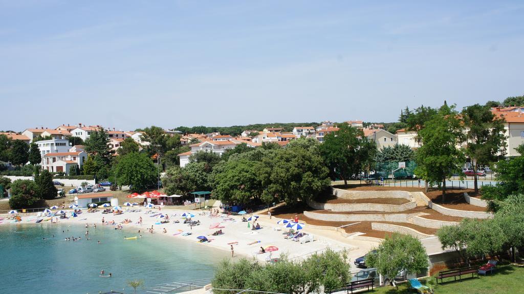 Suran Apartments Pula Exteriér fotografie